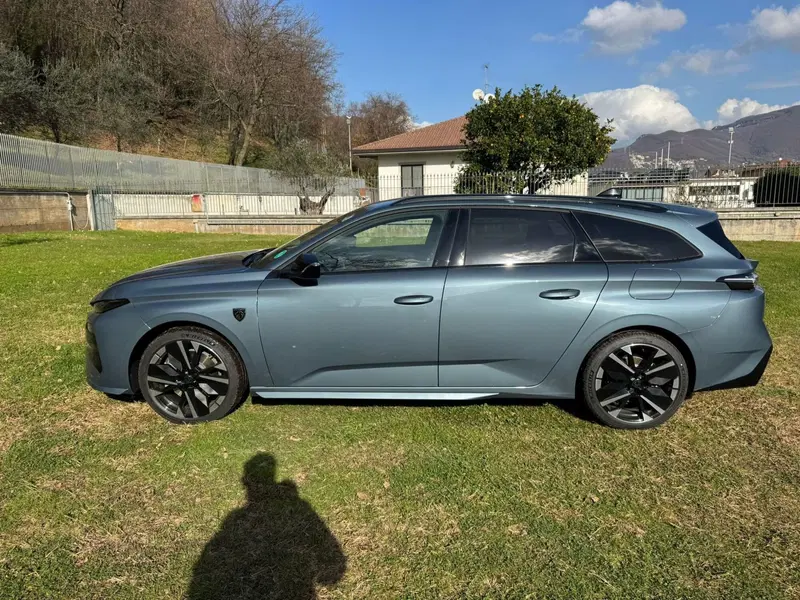 Peugeot 308 SW nuova a Salerno (10)