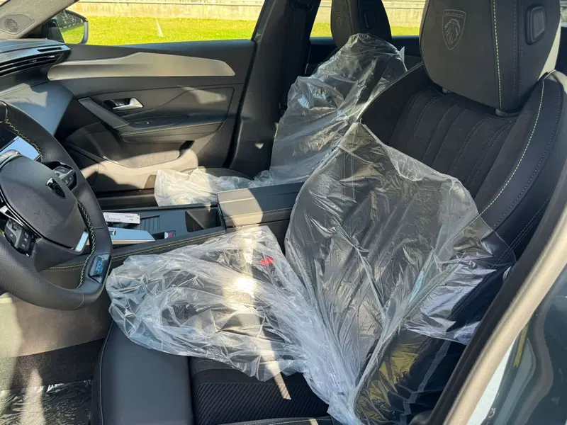 Peugeot 308 SW nuova a Salerno (6)