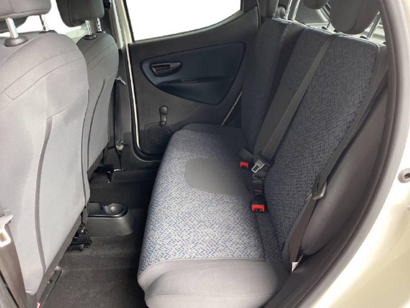 Lancia Ypsilon usata a Venezia (10)