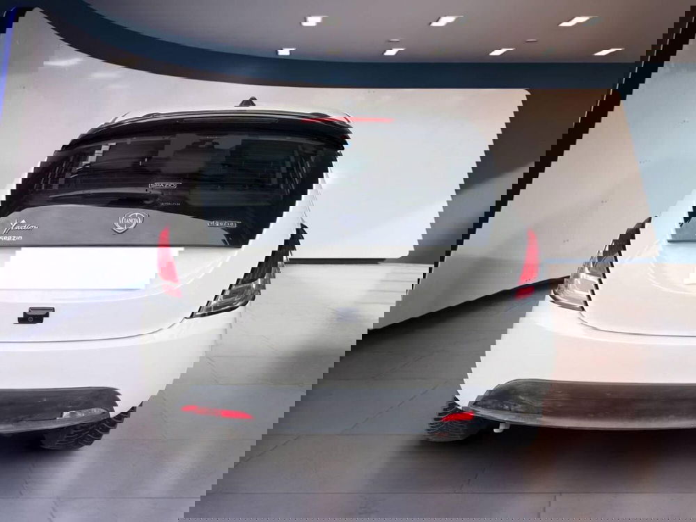 Lancia Ypsilon usata a Venezia (4)