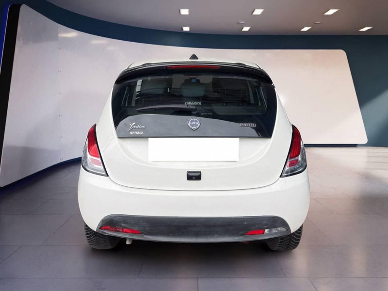 Lancia Ypsilon usata a Venezia (4)