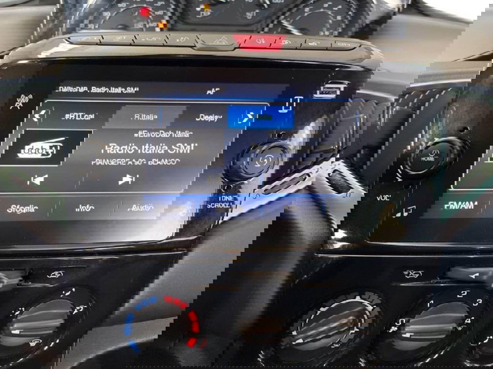 Lancia Ypsilon usata a Venezia (9)