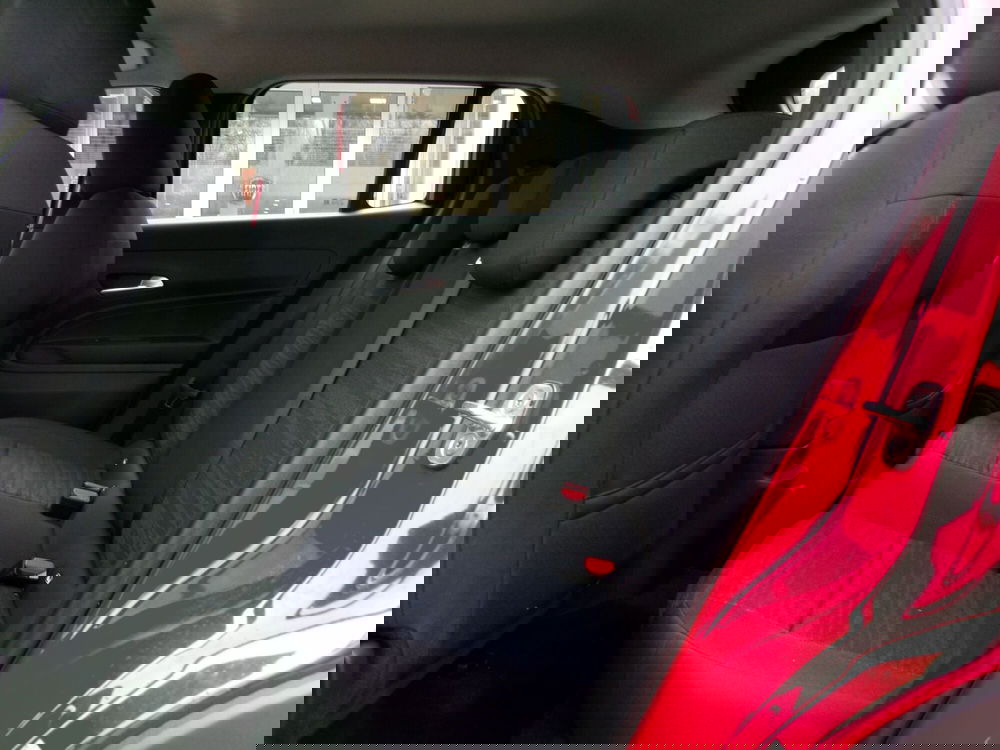 Jeep Avenger nuova a Venezia (11)