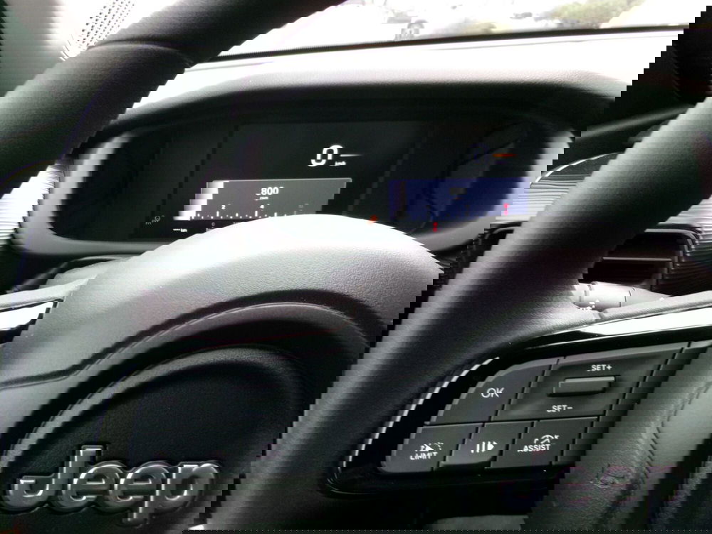 Jeep Avenger nuova a Venezia (12)