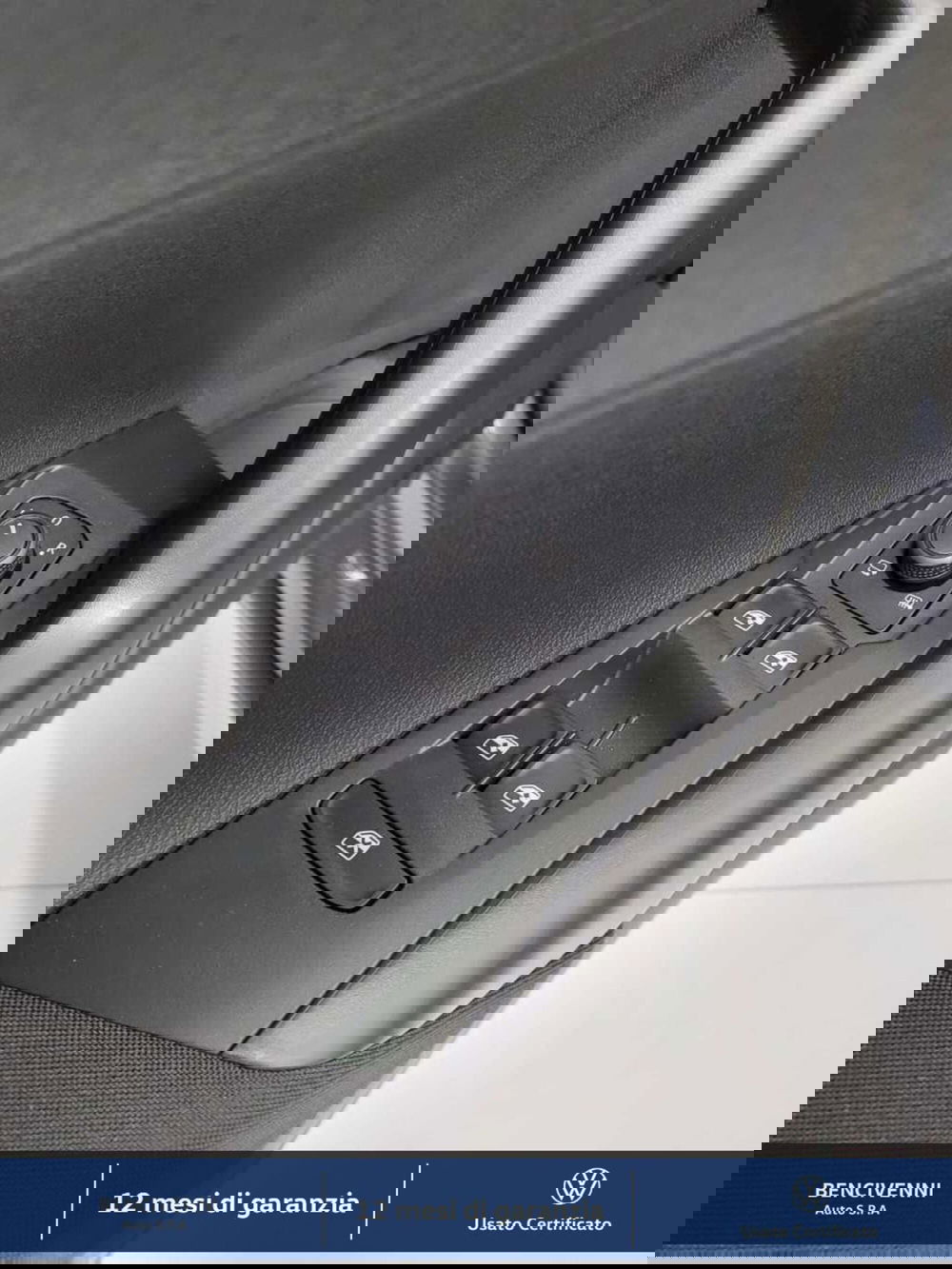 Volkswagen Taigo nuova a Reggio Calabria (17)