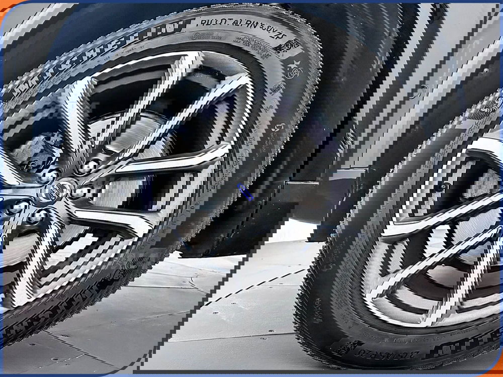 Volvo XC90 usata a Milano (7)