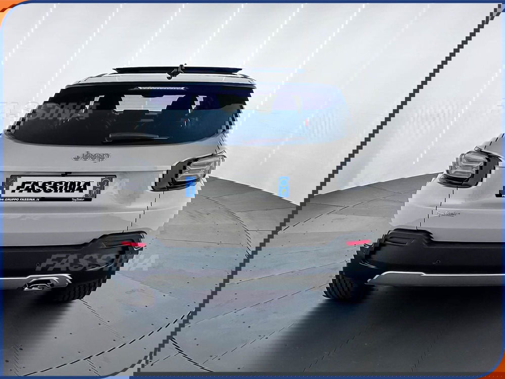 Jeep Avenger nuova a Milano (5)