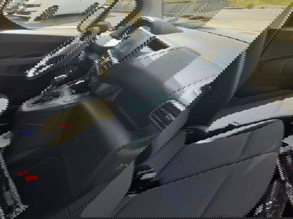 Peugeot Partner Furgone nuova a Parma (10)