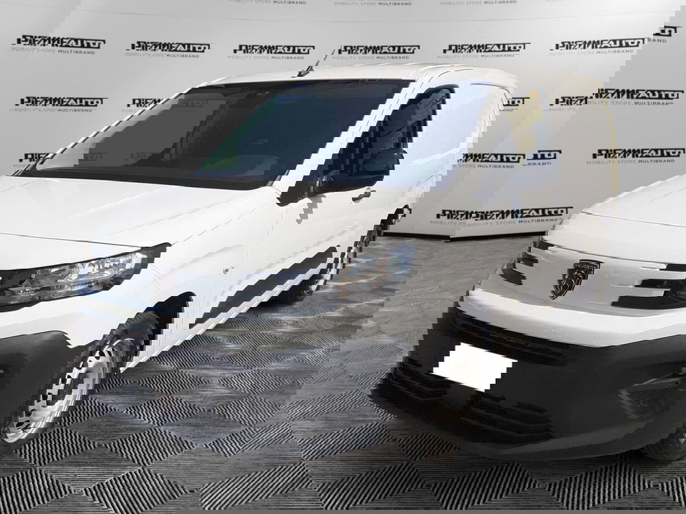 Peugeot Partner Furgone nuova a Parma (2)