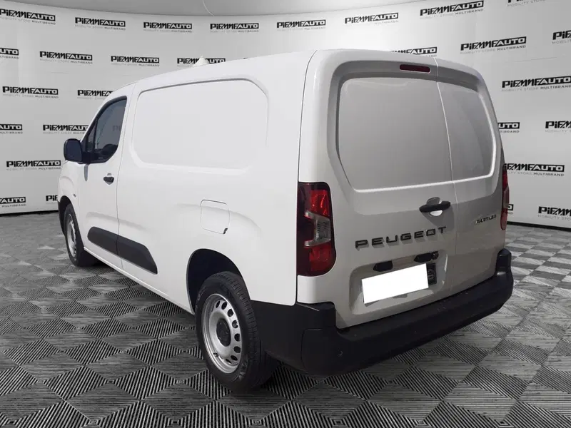 Peugeot Partner Furgone nuova a Parma (5)