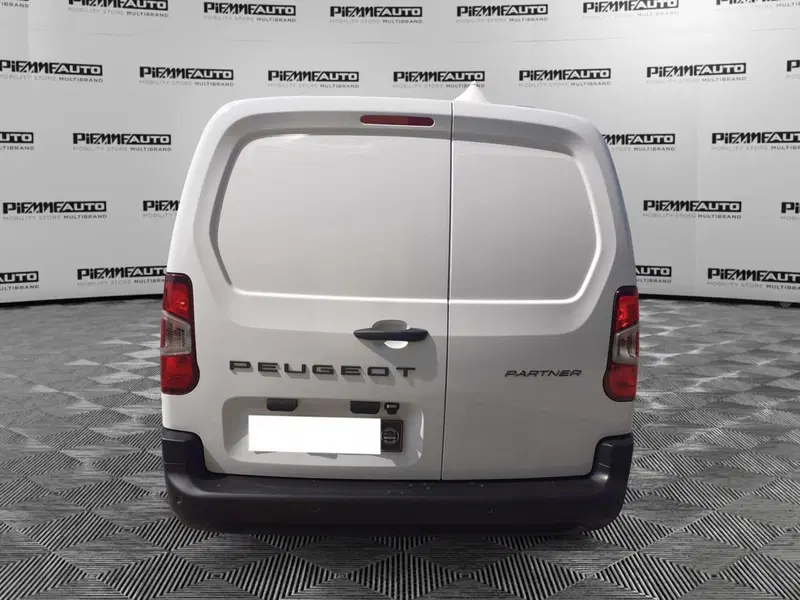 Peugeot Partner Furgone nuova a Parma (6)