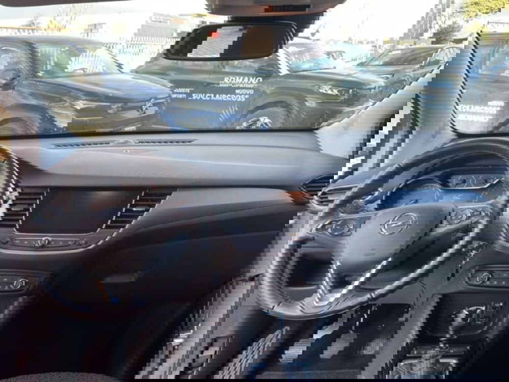 Opel Crossland usata a Foggia (9)