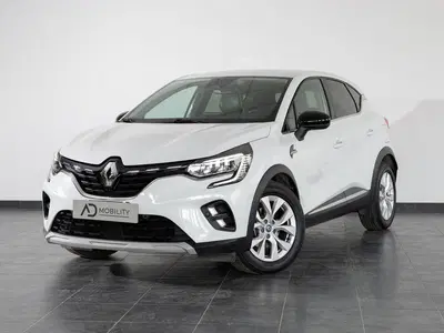 Renault Captur Plug-in Hybrid E-Tech 160 CV Intens del 2021 usata a San Severo