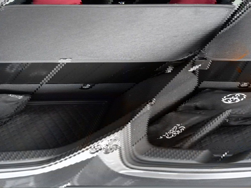 Toyota Aygo X usata a Foggia (11)