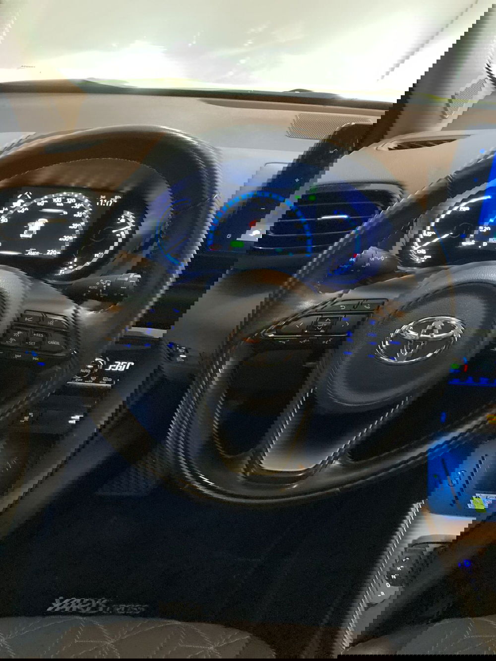 Toyota Yaris Cross usata a Barletta-Andria-Trani (12)