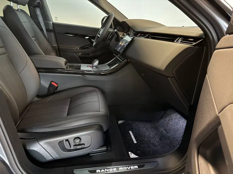 Land Rover Range Rover Evoque nuova a Alessandria (3)