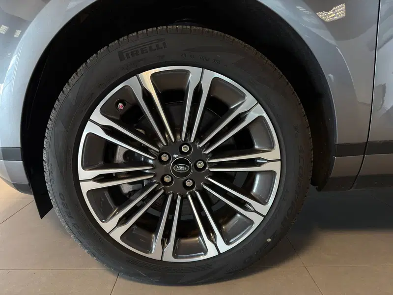 Land Rover Range Rover Evoque nuova a Alessandria (9)