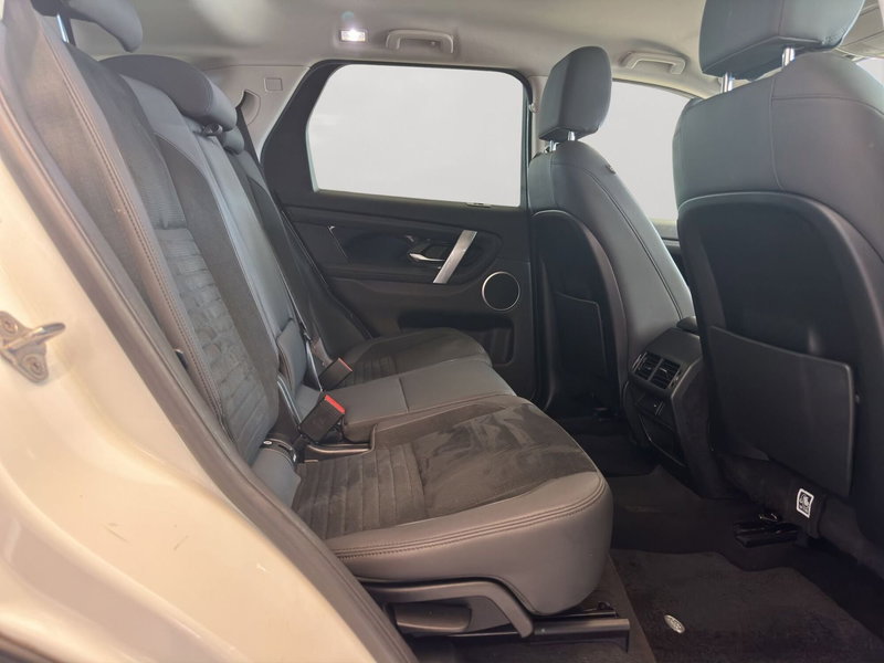 Land Rover Discovery Sport usata a Latina (5)