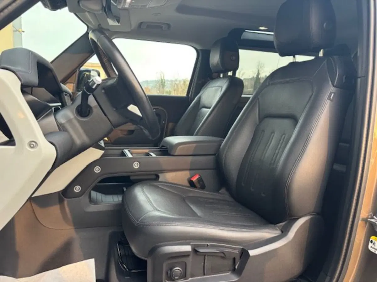 Land Rover Defender usata a Pesaro-Urbino (3)