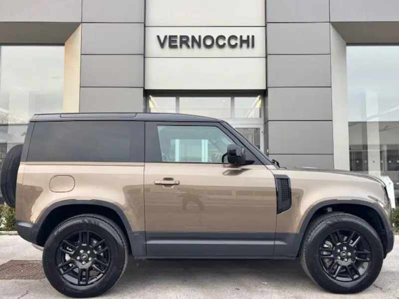 Land Rover Defender usata a Pesaro-Urbino (6)