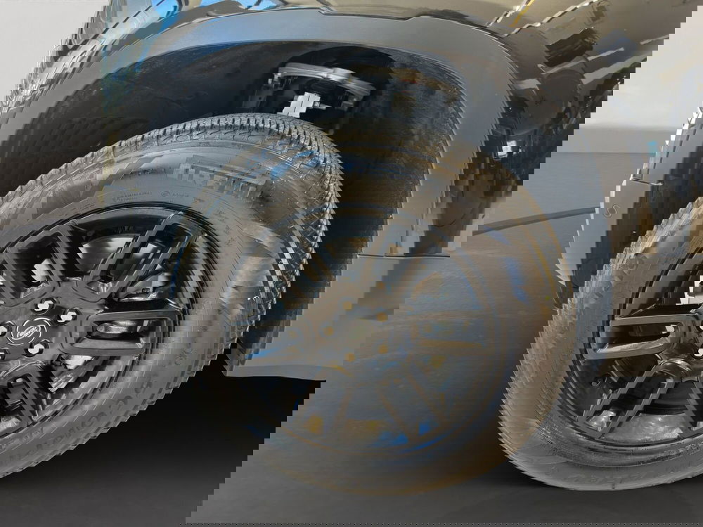 Land Rover Defender usata a Latina (9)