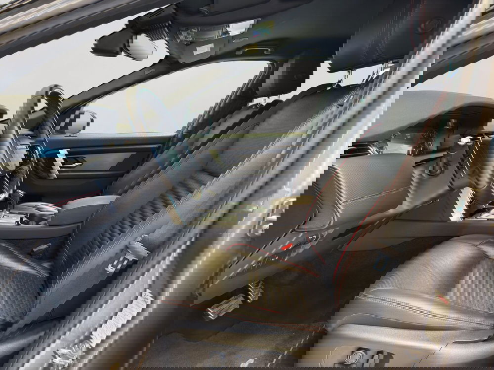 Land Rover Discovery Sport usata a Latina (11)