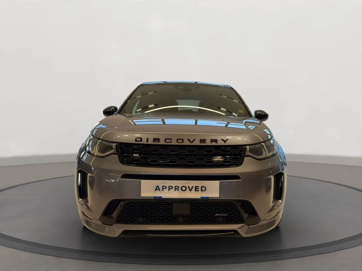 Land Rover Discovery Sport usata a Latina (8)