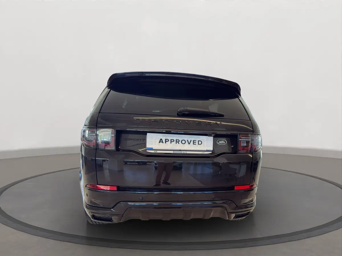 Land Rover Discovery Sport usata a Latina (7)