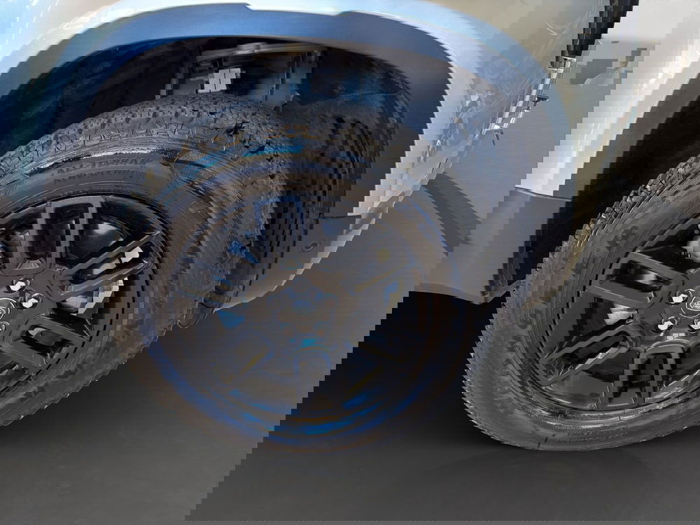 Land Rover Defender usata a Latina (9)