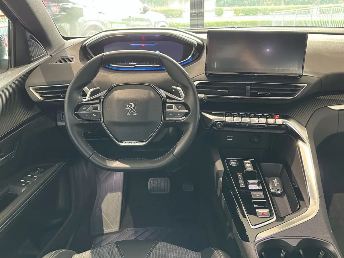 Peugeot 5008 usata a Vicenza (15)
