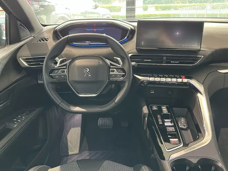 Peugeot 5008 usata a Vicenza (15)