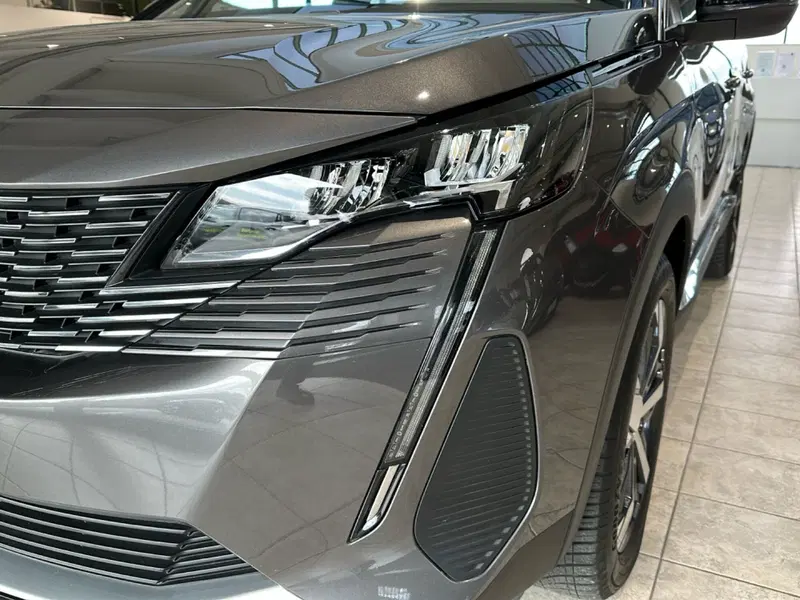 Peugeot 5008 usata a Vicenza (9)