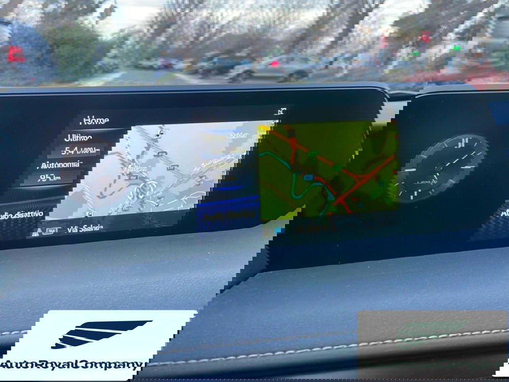 Lexus UX usata a Roma (16)