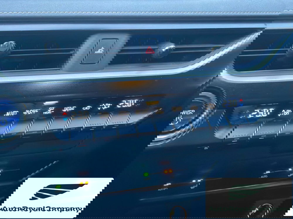 Lexus UX usata a Roma (17)