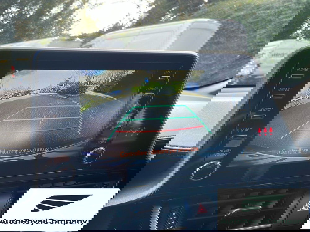 Toyota Toyota C-HR usata a Roma (18)