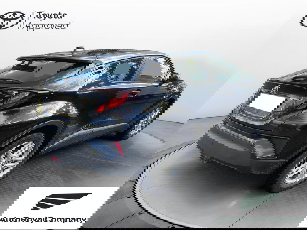 Toyota Toyota C-HR usata a Roma (6)