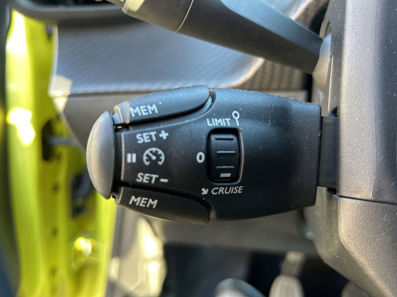 Peugeot 208 usata a Latina (13)