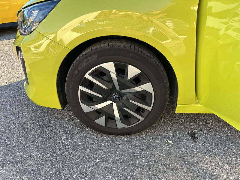Peugeot 208 usata a Latina (20)