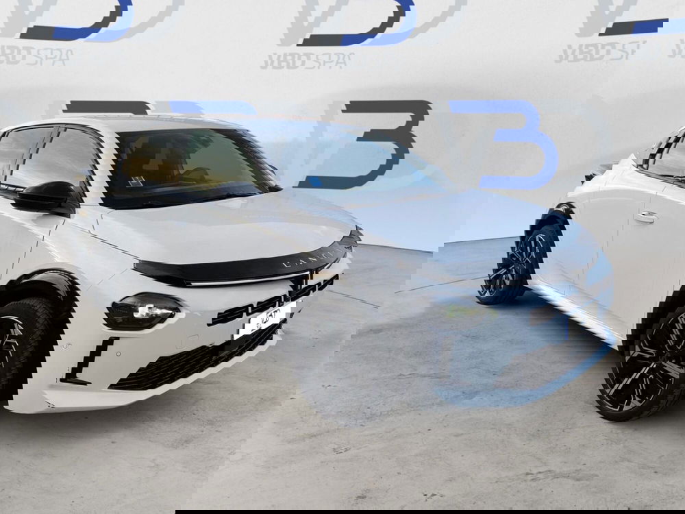 Lancia Ypsilon usata a Milano (7)