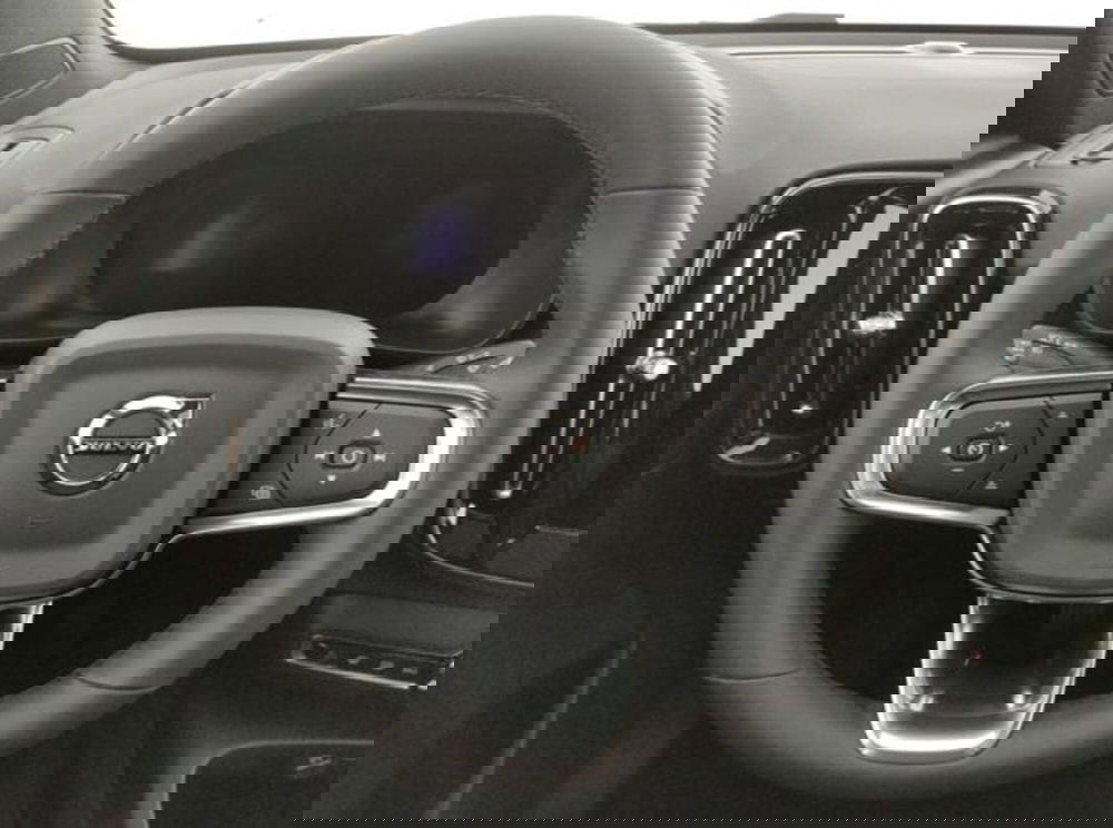 Volvo EC40 nuova a Modena (12)