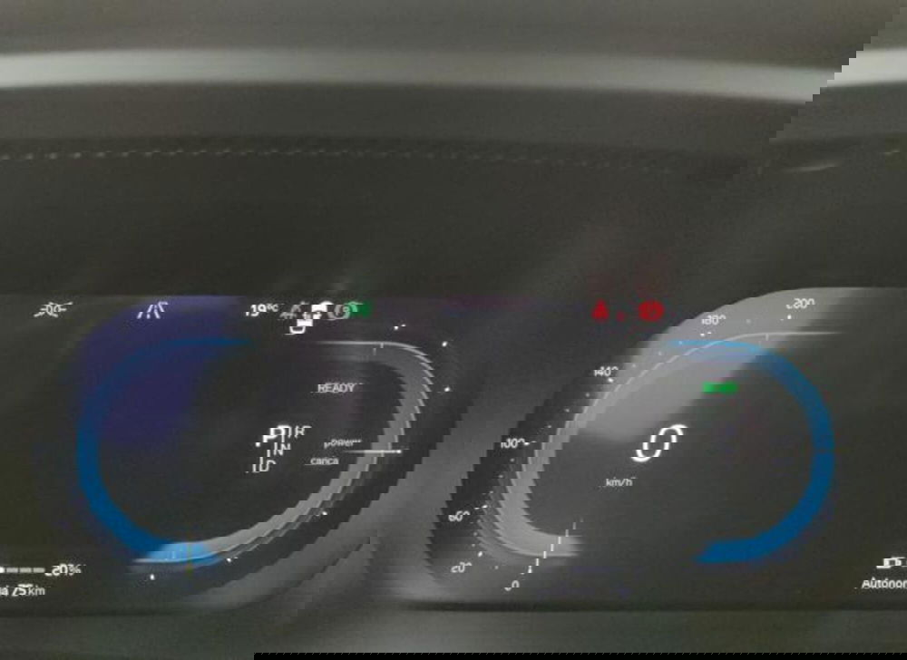 Volvo EC40 nuova a Modena (13)