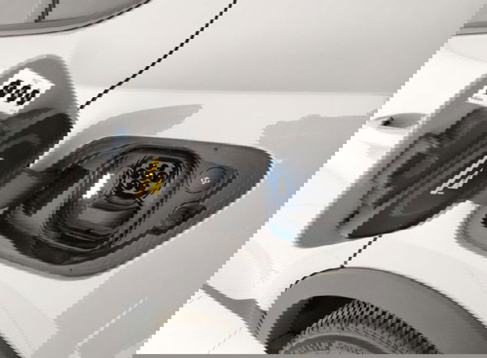 Volvo EC40 nuova a Modena (18)