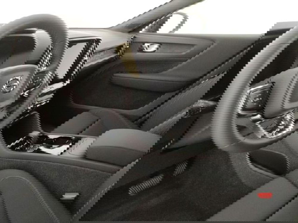 Volvo EC40 nuova a Modena (9)