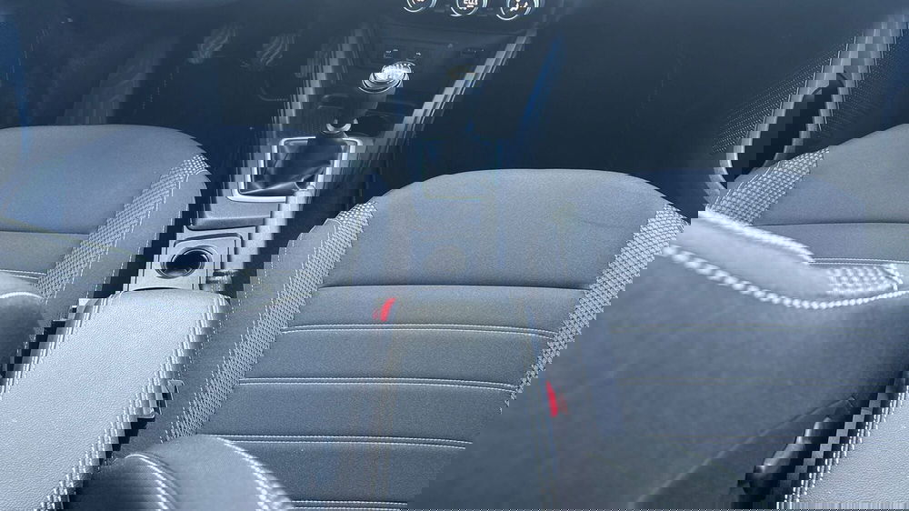 Dacia Duster usata a Padova (18)