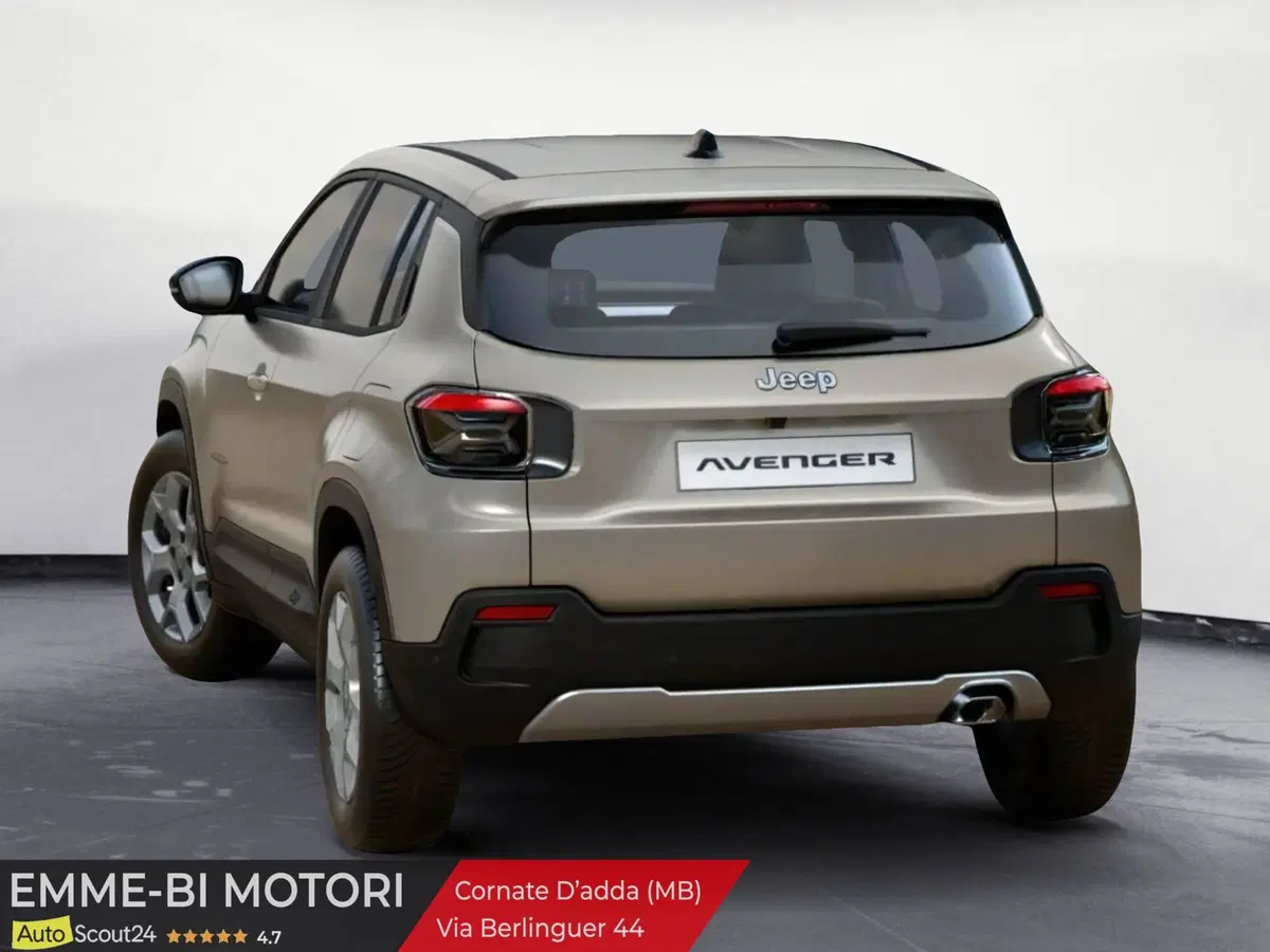 Jeep Avenger nuova a Monza e Brianza (3)