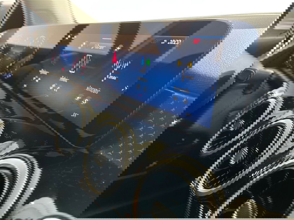 Mercedes-Benz GLB usata a Napoli (14)