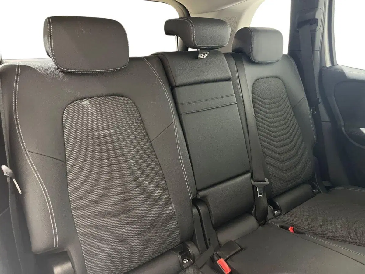 Mercedes-Benz GLB usata a Napoli (17)