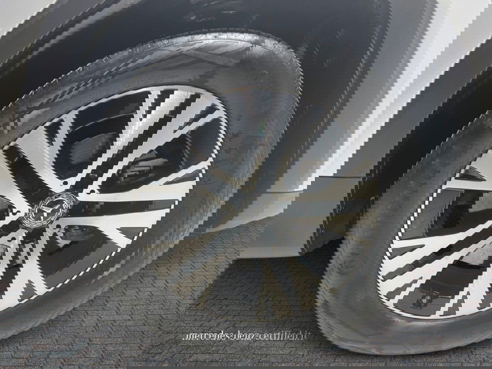 Mercedes-Benz GLB usata a Napoli (8)