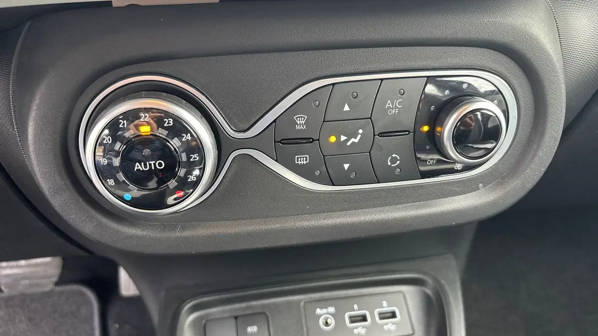 Renault Twingo usata a Padova (12)