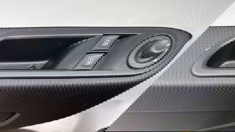 Renault Twingo usata a Padova (15)